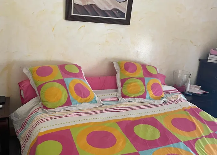 F3 6 Couchages شقة